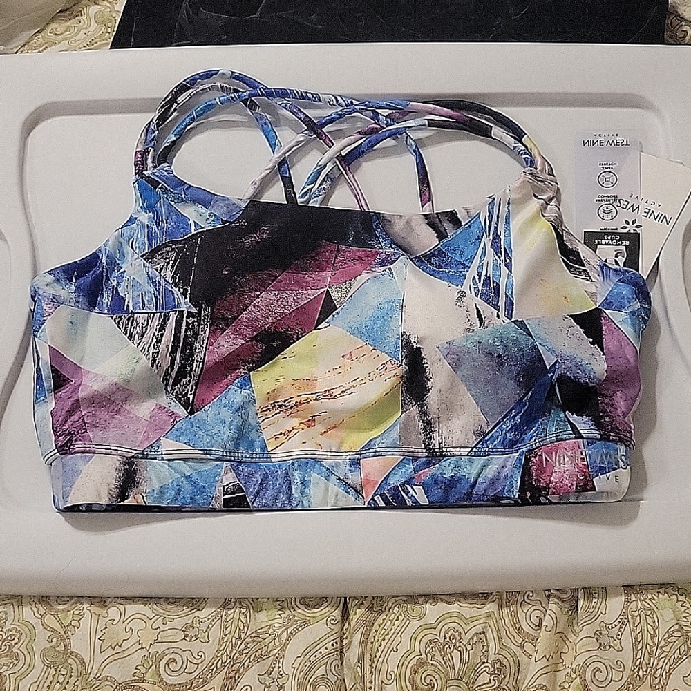 NWT Beautiful Colorful/Colorblock Nine West Active Sports Bra Sz L